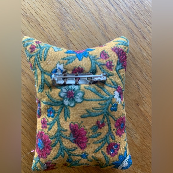 Cuteness bundle - faux fur mini bag, vegan coin purse and owl pin - Picture 7 of 8